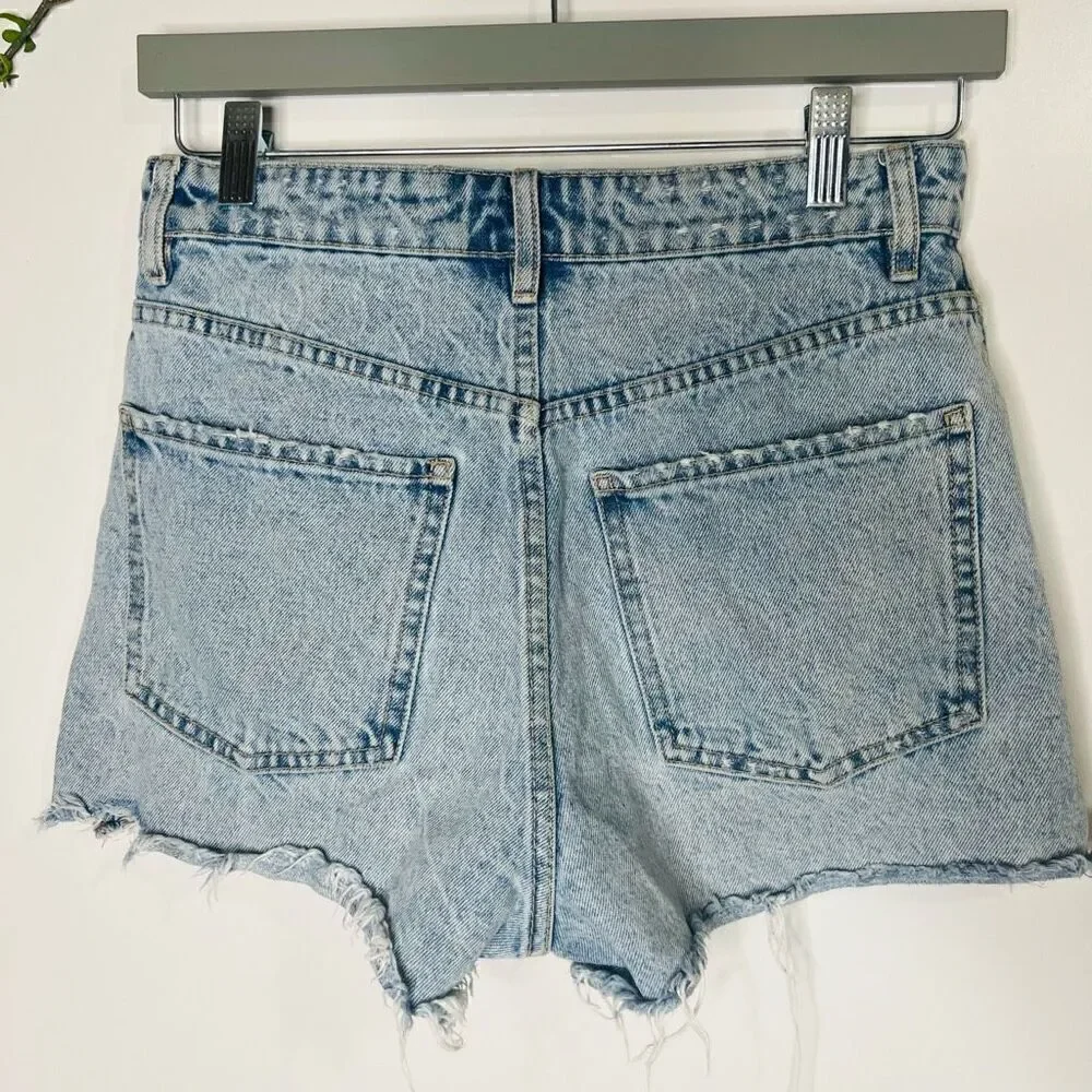 Zara cutoff jean